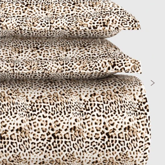 Rebecca Minkoff “ Twin Quilt set “ 2 pieces. 100 % cotton - Picture 2 of 6